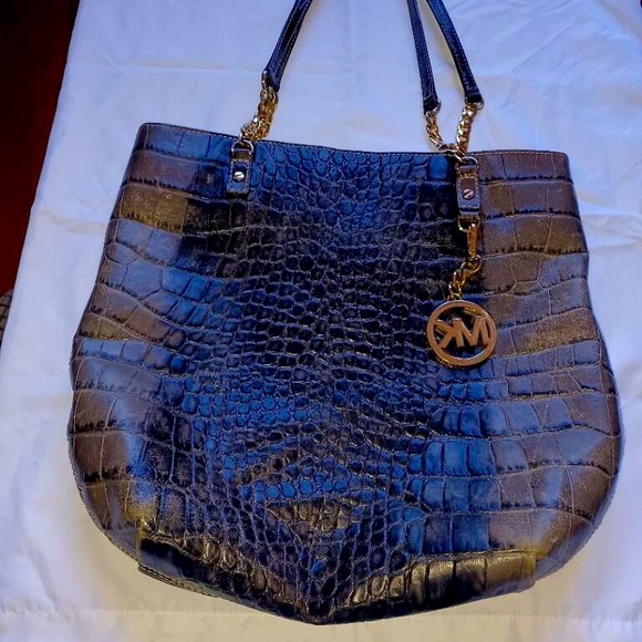 Michael Kors Handbags - Michael Kors Bag